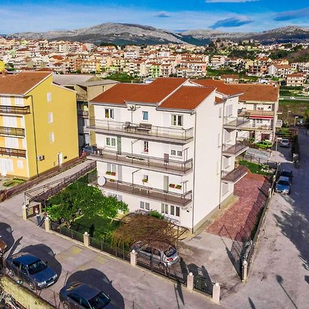 Apartments Mihael Split Exterior photo